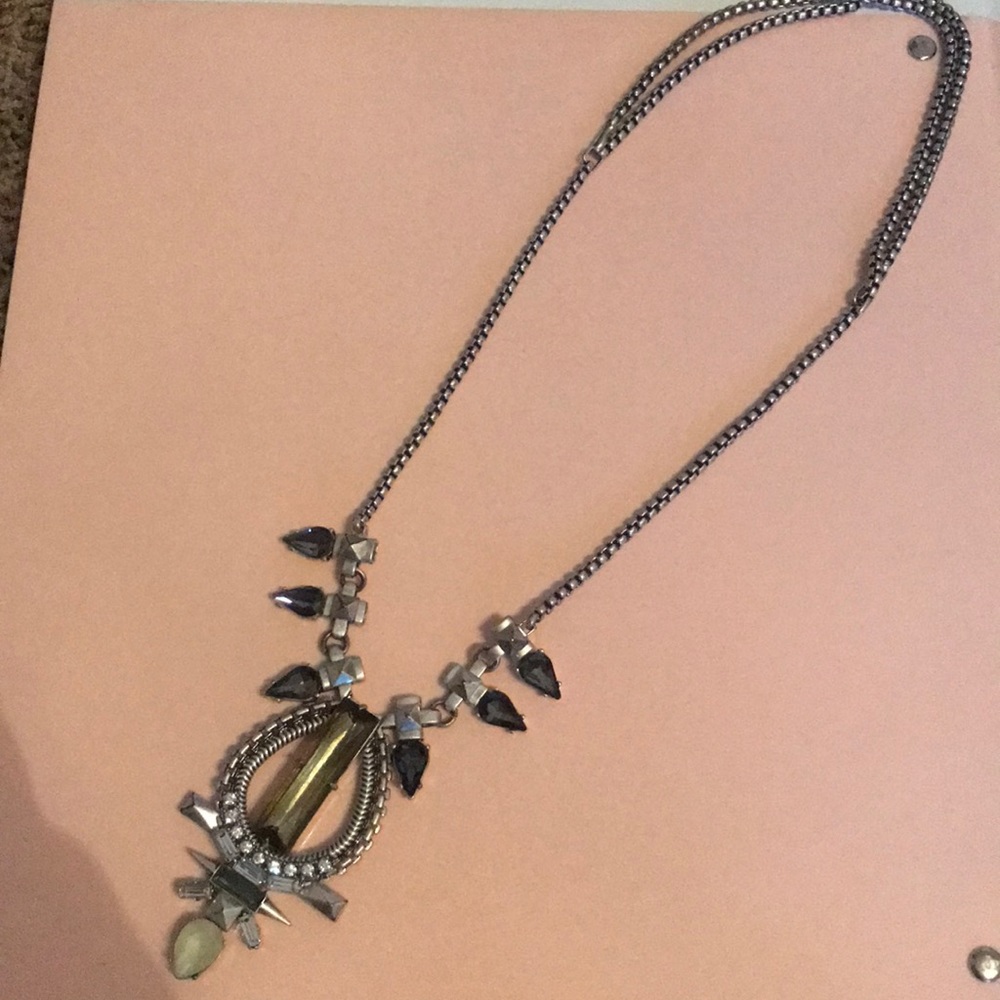 Stella & Dot long statement necklace